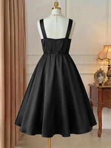 Rometta Plus Size Floral Appliques Flare Hem Cami Dress Halloween - Black - View 12