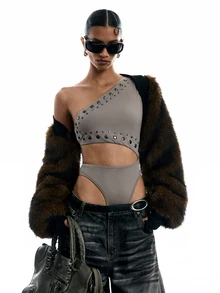 LYSMO Women's Solid Color Rivet Design Hollow Out One Shoulder Sleeveless Sexy Bodysuit - Light Grey - View 8