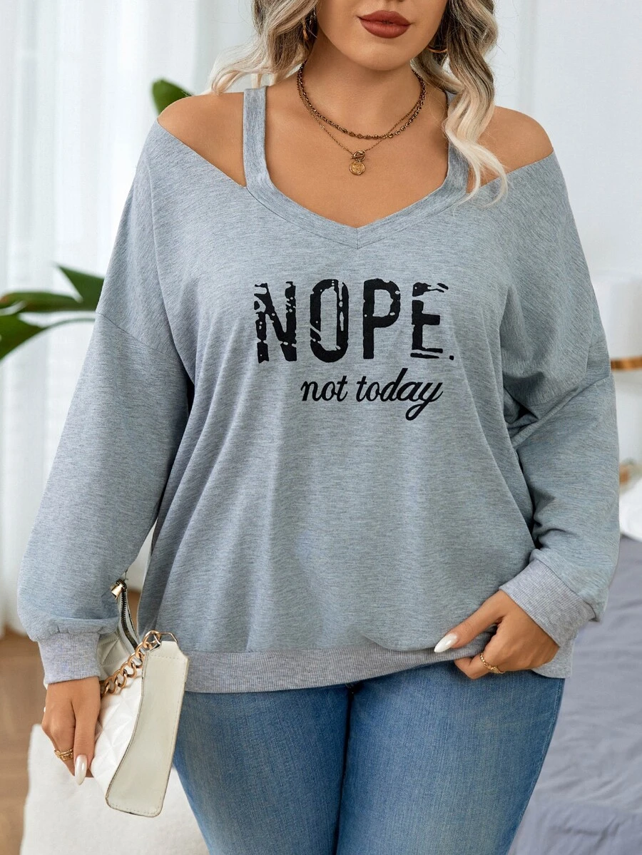EMERY ROSE Women's Plus Size Dark Grey V-Neck Open Shoulder Screen Print Long Sleeve Sweatshirt,Casual Everyday Elegant Simple Pullover For Autumn Fall Winter - Light Grey - View 1