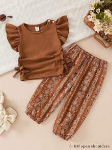 SHEIN 2pcs/Set Baby Girls Ribbed Round Neck Cap Sleeve T-Shirt And Printed Pants Set  Girl Clothing  Outfit  Good For Party  Vacation  Summer Clothes Toddle - Brown - View 2