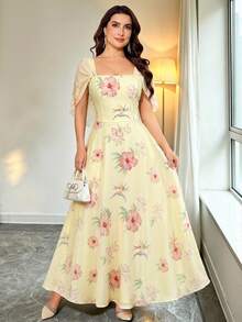 Modelyn Gaun Pesta Elegan Berkerah Persegi Motif Bunga untuk Wanita Ukuran Plus - MultiWarna - View 4