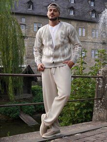 LEOGASHI LEOGASHI Men's Letter Print Front Buttoned Casual Long Sleeve Knit Cardigan, For Fall Winter - Light Grey - View 2