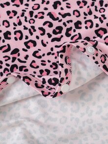 SHEIN 秋冬新生兒豹紋可愛嬰兒連身衣套裝 2件組 - 粉色 - 查看 9