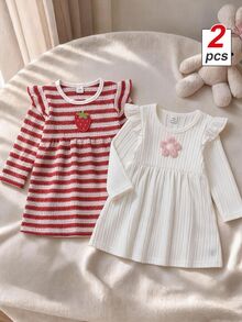 SHEIN Playful Pals Baby Girl 2pcs Red & White Ribbed Strawberry Patch & White Flower Patch Flutter Sleeve Knitted Jacquard Fuzzy Ribbed Autumn/Winter Dress - Red and White - View 1
