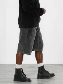 FORM&CHAOS Men's Loose Streetwear Printed Black Washed Denim Shorts - Dark Grey - View 3
