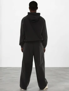 FORM&CHAOS Men's Sports Street Casual Black Zip-Up Hooded Jacket And Pants Set - Black - View 2