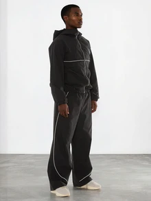 FORM&CHAOS Men's Sports Street Casual Black Zip-Up Hooded Jacket And Pants Set - Black - View 5