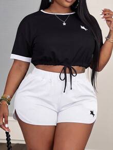 Slaydiva Plus Size Drawstring Contrast Color Short Sleeve Top And Knight Print Shorts 2 Pieces Set - Black - View 5