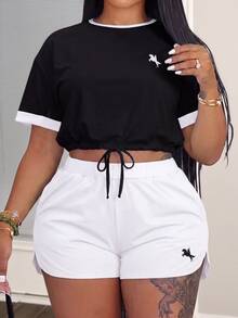 Slaydiva Plus Size Drawstring Contrast Color Short Sleeve Top And Knight Print Shorts 2 Pieces Set - Black - View 1
