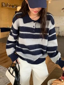 DAZY Sweater Lengan Panjang Bergaris dengan Kerah untuk Wanita - Grey - View 4