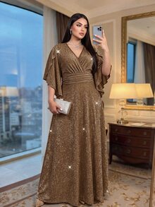 Auveirra Elegant glansig klänning för kvinnor i plus size med överlappande V-ringning och utställda ärmar - Dammrosa - Visa 3