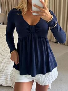 CovetEZ Kaos Kasual Lengan Panjang Berlipit Leher V Warna Polos untuk Wanita - Navy Blue - View 4