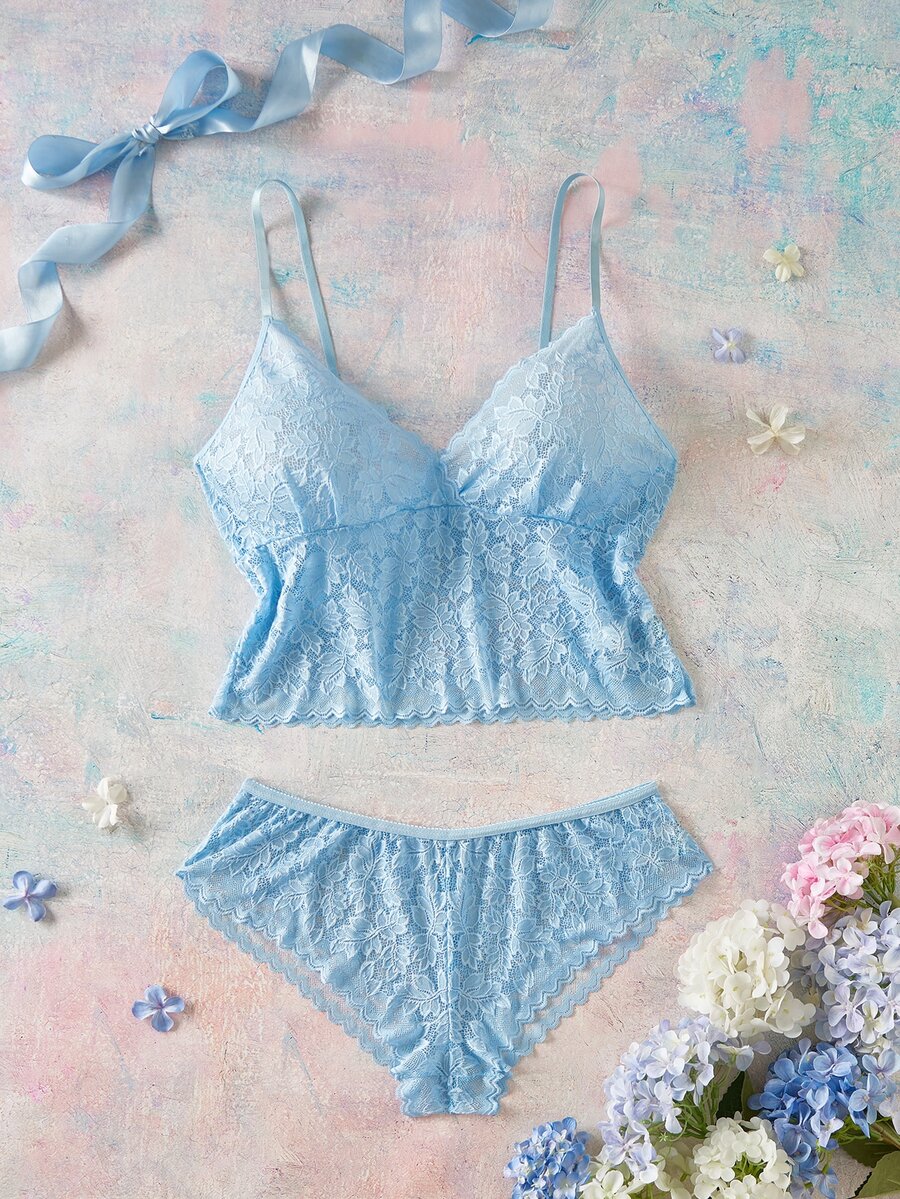 SHEIN 大尺碼女款蕾絲掛脖上衣與三角內褲性感內衣套裝 - 藍色 - 查看 1