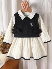 SHEIN 2件組女嬰針織毛衣洋裝，甜美黑白蝴蝶結刺繡、華夫格菱格紋針織、長袖領口設計，適合假日派對與秋季時尚穿搭 - 黑與白 - 查看 3