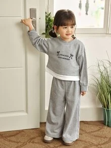 Genkimix Kids 女童2件套套裝，秋季風格蝴蝶結字母印花假兩件式運動衫與寬腿長褲套裝，休閒柔軟秋冬兒童運動服 - 灰色 - 查看 2
