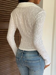 CovetEZ 女款性感刺繡鏤空鈕扣長袖襯衫 - 白色 - 查看 7