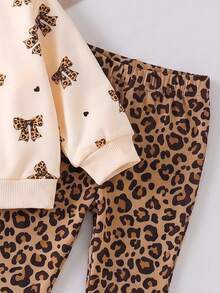 Playful Pals YoungGirl 2pcs/Set Casual Cute Girl Brown Print Bow Long Sleeve Sweatshirt Pattern Flare Pants Simple Fashion Outfit For Autumn Birthday - Multicolor - View 5