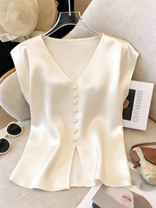 SHEIN Rosurelle 女士新款V领单排扣收腰开衩短袖百搭纯色浅桃色衬衫，适合春、夏、秋、冬四季穿着，适合约会、优雅休闲、时尚通勤、女士度假装、商务办公、百搭时尚日常休闲装、优雅海滩度假丝滑上衣、女士夏季上衣、女士优雅套装、女士衬衫、优雅时尚新款上衣、女士优雅衬衫、女士缎面衬衫 - 米色 - 查看 3