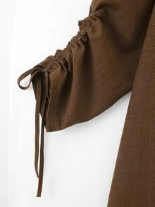 SHEIN LUNE CURVE Setelan 2 Potong untuk Wanita Ukuran Plus: Atasan Lengan Panjang Berkerah V, Kancing Depan, Pita, Tali Serut, dan Celana Panjang Lebar Berlipit, Bahan Linen Imitasi Cokelat Tua. - Coklat - View 6