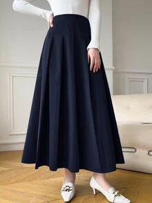SHEIN PETITE CURVE Rok Lipit Kasual Warna Polos Gaya Preppy untuk Wanita Ukuran Plus (Musim Gugur) - Navy Blue - View 5