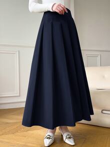 SHEIN PETITE CURVE Rok Lipit Kasual Warna Polos Gaya Preppy untuk Wanita Ukuran Plus (Musim Gugur) - Navy Blue - View 3