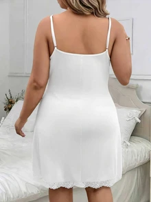 SHEIN CURVE+ Plus Size Women's Elegant Lace Patchwork Waist Dress, Spring/Summer - White - View 2