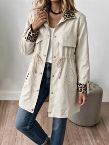 Louniche Jaket Trench Coat Wanita Motif Leopard Patchwork dengan Manset, Kancing Tunggal, dan Tali Serut di Pinggang - Aprikot - View 3