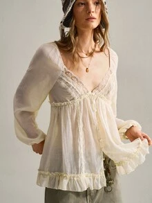 SHEIN The Neckline Features A Deep V-Neck Design With Lace Trimming. The Neckline Consists Of A Deep V-Neck With Lace Trimming. The Front Of The Garment Fea - Apricot - View 4