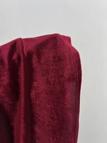 Elamini Gaun Beludru Burgundy Model Halter Neck dengan Pinggang Berkerut - Burgundy - View 6
