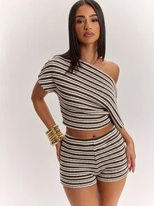 SHEIN BAE CURVE 大尺碼女款條紋單肩T恤與短褲休閒可愛兩件套，棕色開領上衣，適合外出、海灘度假、夏季 - 彩色 - 查看 6