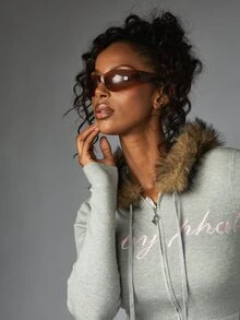 BABYPHAT Hoodie Pendek dengan Resleting, Tudung Berhiaskan Bulu Imitasi, dan Logo Tulisan Warna Pink untuk Musim Gugur dan Musim Dingin - Light Grey - View 5