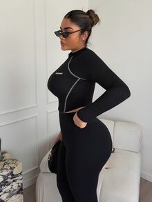 Maria Perezxox 明线插肩袖不对称下摆修身立领 T 恤 - 黑色 - 查看 3
