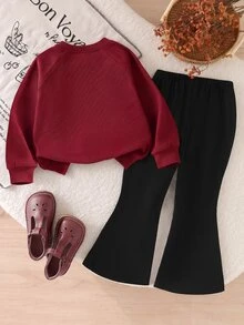 SHEIN Playful Pals 女童羅紋長袖開襟外套大花裝飾純色喇叭褲2件套 秋冬休閒日常穿搭 - 酒紅色 - 查看 2