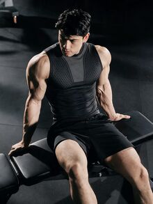 GymBeat Men's Colorblock Casual Daily Wear Sports T-Shirt - Multicolor - View 2