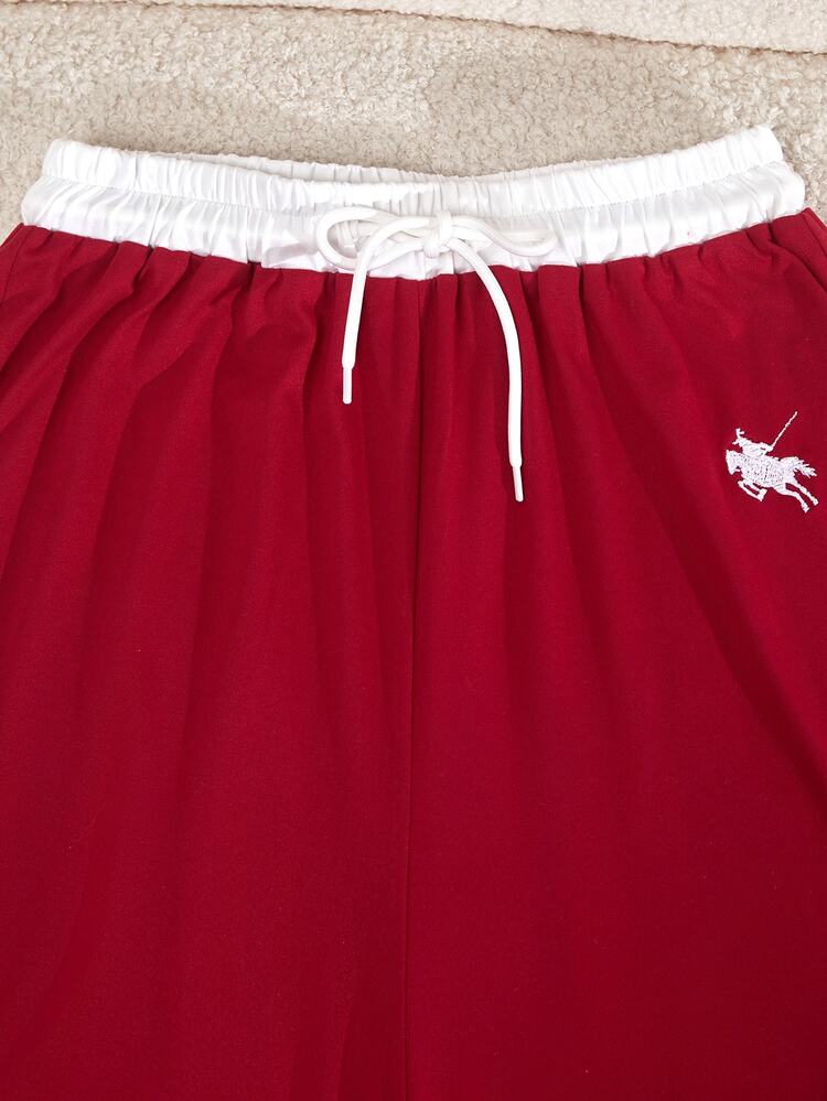 SHEIN Teen Girls Fall Outfits Fall Tops 2pcs/Set Autumn Back-To-School Graduation Sport Casual Embroidered Contrast V-Neck Pleated Fitted T... - Burgundy - View 9