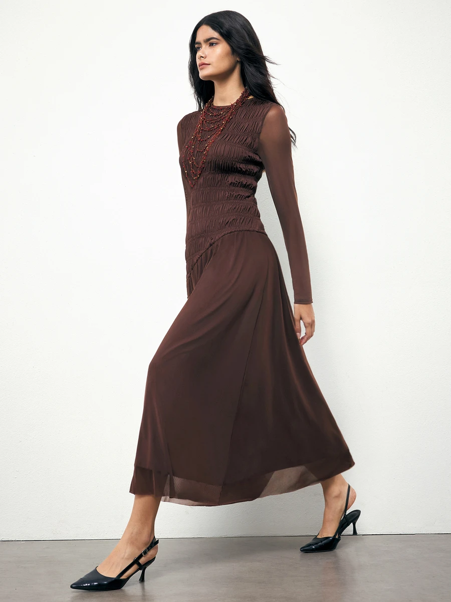 Maija Gaun Panjang Elegan Wanita Warna Polos Leher Bulat dengan Detail Jala Kontras dan Lipit - Coklat tua - View 1