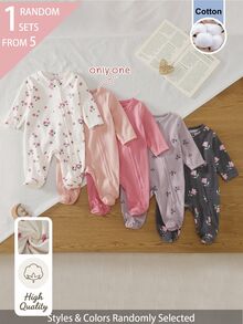 SHEIN 5件組隨機1件新生女嬰連身衣套裝 白色深紫色粉色黑色 秋冬款 柔軟舒適薄款 精緻可愛花卉滿版印花 休閒簡約 拉鍊長袖連腳連身衣家居服 - 彩色 - 查看 2