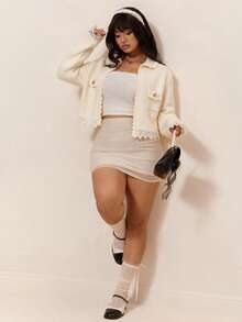 CovetEZ Cardigan Kasual Seksi Ukuran Besar Warna Krem Putih dengan Hiasan Renda untuk Musim Gugur/Dingin - Krem - View 7