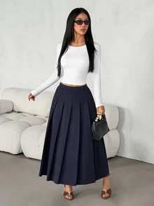 SHEIN PETITE تنورة نسائية بلون موحد مطوية كاجوال متعددة الاستخدامات للارتداء اليومي - أزرق بحري - مشاهدة 6