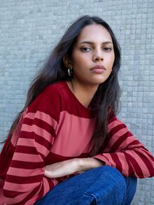 Nöista Color Block Striped T Shirt. Fall Winter, Casual, College, Back To School, Everyday. - Red - View 2