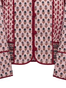Nöista Quilted Jacket In Different Floral Prints, Contrast Piping And Buttons In Burgundy Color. Fall, Winter, Casual.  - Burgundy - View 12
