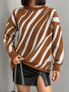 Women's Printed Drop Shoulder Sweater - Chocolate Brown - View 4