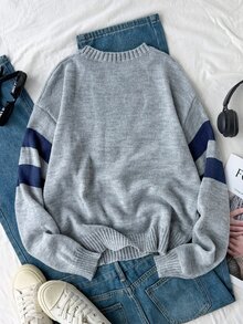 SHEIN 1件青少年女孩百搭圓領灰色主體搭配海軍藍星星提花圖案、條紋袖拼接、休閒學院風針織套頭衫，適中厚度，整齊下擺，緊口袖口，時尚耐穿，適合日常穿著、上學、外出與旅行，秋冬必備 - 灰色 - 查看 4