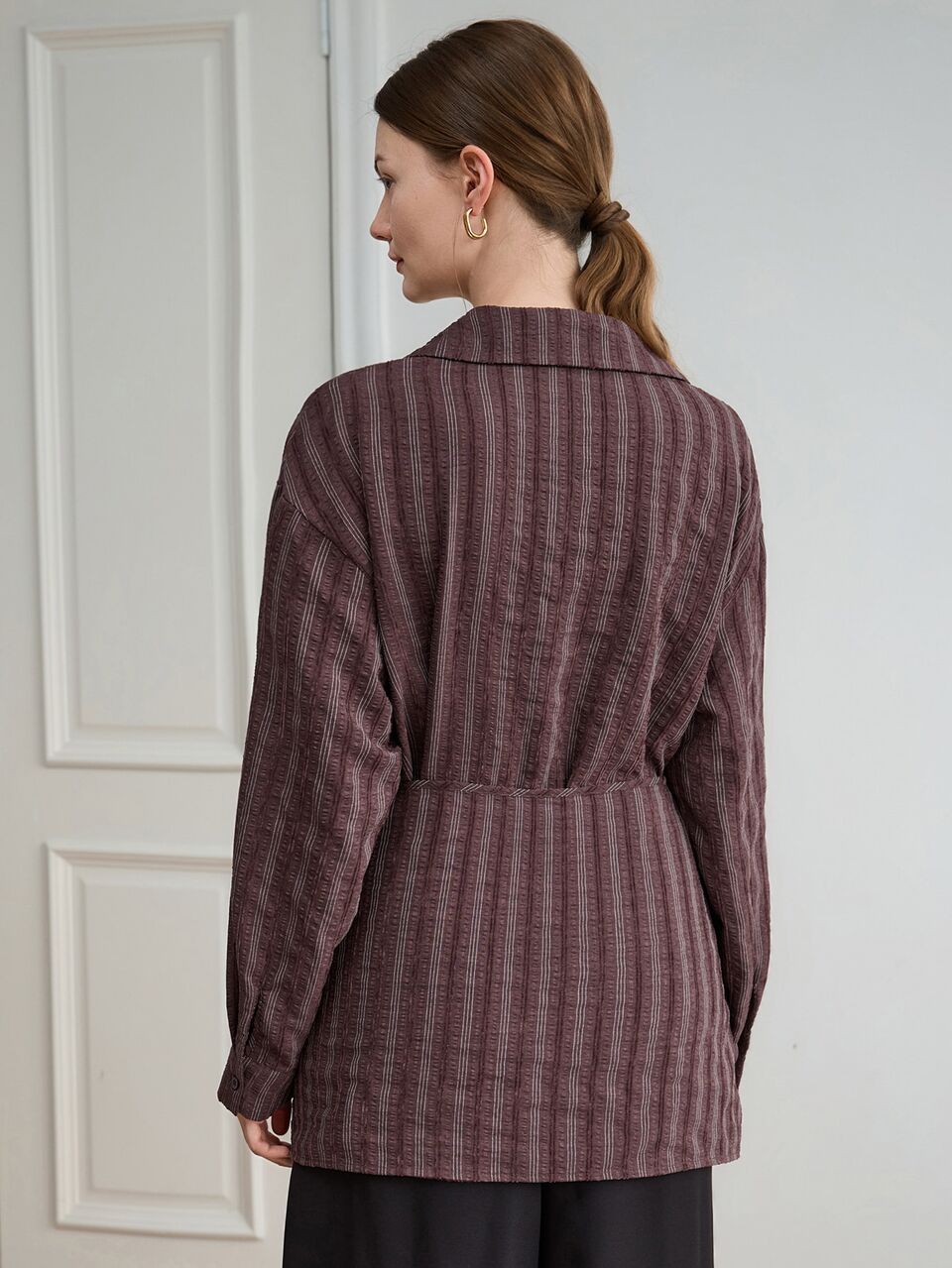 Women's Loose Fit Grey Vertical Striped Button-Up Tie Waist Long Sleeve Collared Shirt Autumn Brunch Office Everyday Retro French Vintage 70s Casual