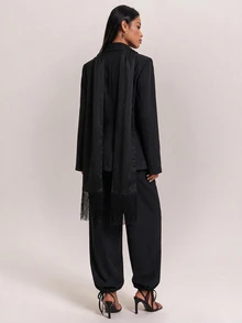 SHEIN BAE Setelan Kasual Wanita Warna Polos dengan Jaket dan Celana Lengan Panjang dan Kerah. - Hitam - View 2