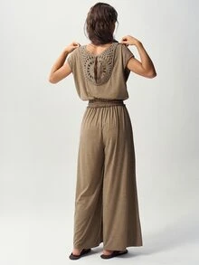 Bohemela Jumpsuit Kasual Wanita Warna Polos dengan Desain Potongan Belakang dan Kaki Lebar - Khaki - View 2