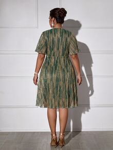 Femmeverse Plus Size Women V-Neck Color Block Casual Party Dress - Dark Green - View 2