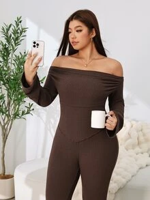 Solflare Plus Size Streetwear Asymmetrical Hem Off-Shoulder Top And Flared Long Pants 2 Pieces Set - Coffee Brown - View 3