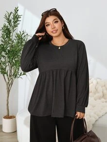 Solflare New F/W Plus Size Deep Gray Minimalist Versatile High-Stretch Knit Crew Neck Ruched Long-Sleeve Tee For Outings, School, Dates, Home & Casual Wear - Black - View 4