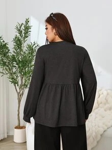 Solflare New F/W Plus Size Deep Gray Minimalist Versatile High-Stretch Knit Crew Neck Ruched Long-Sleeve Tee For Outings, School, Dates, Home & Casual Wear - Black - View 2